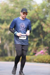 BIB: 47453
                            <button type="button" onclick="openModal(8915926)" class="btn btn-primary btn-sm float-right btn-popup" data-toggle="modal" data-target=".modal-high-quality">
                        <i class="fas fa-shopping-cart"></i> Add to Cart
                    </button>
                                            <button type="button" onclick="isThisMe(8915926, true)" class="btn btn-success btn-sm float-right btn-popup btn-isme hidden" data-toggle="tooltip" data-placement="bottom" title="นี่คือรูปของคุณใช่ไหม คลิกที่นี่เพื่อเอาเข้าอัลบั้ม">
                        <i class="fas fa-plus"></i> Add to album
                    </button>
                    <button type="button" onclick="isThisMe(8915926, false)" class="btn btn-warning btn-sm float-right btn-popup btn-isnotme hidden">
                        <i class="fas fa-ban"></i> Remove from album
                    </button>