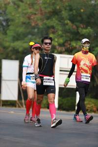 BIB: 45073
                            <button type="button" onclick="openModal(8923356)" class="btn btn-primary btn-sm float-right btn-popup" data-toggle="modal" data-target=".modal-high-quality">
                        <i class="fas fa-shopping-cart"></i> Add to Cart
                    </button>
                                            <button type="button" onclick="isThisMe(8923356, true)" class="btn btn-success btn-sm float-right btn-popup btn-isme hidden" data-toggle="tooltip" data-placement="bottom" title="นี่คือรูปของคุณใช่ไหม คลิกที่นี่เพื่อเอาเข้าอัลบั้ม">
                        <i class="fas fa-plus"></i> Add to album
                    </button>
                    <button type="button" onclick="isThisMe(8923356, false)" class="btn btn-warning btn-sm float-right btn-popup btn-isnotme hidden">
                        <i class="fas fa-ban"></i> Remove from album
                    </button>