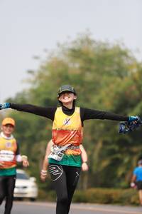 BIB: 3423
                            <button type="button" onclick="openModal(9029212)" class="btn btn-primary btn-sm float-right btn-popup" data-toggle="modal" data-target=".modal-high-quality">
                        <i class="fas fa-shopping-cart"></i> Add to Cart
                    </button>
                                            <button type="button" onclick="isThisMe(9029212, true)" class="btn btn-success btn-sm float-right btn-popup btn-isme hidden" data-toggle="tooltip" data-placement="bottom" title="นี่คือรูปของคุณใช่ไหม คลิกที่นี่เพื่อเอาเข้าอัลบั้ม">
                        <i class="fas fa-plus"></i> Add to album
                    </button>
                    <button type="button" onclick="isThisMe(9029212, false)" class="btn btn-warning btn-sm float-right btn-popup btn-isnotme hidden">
                        <i class="fas fa-ban"></i> Remove from album
                    </button>