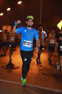 BIB: 5895
                            <button type="button" onclick="openModal(8500219)" class="btn btn-primary btn-sm float-right btn-popup" data-toggle="modal" data-target=".modal-high-quality">
                        <i class="fas fa-shopping-cart"></i> Add to Cart
                    </button>
                                            <button type="button" onclick="isThisMe(8500219, true)" class="btn btn-success btn-sm float-right btn-popup btn-isme hidden" data-toggle="tooltip" data-placement="bottom" title="นี่คือรูปของคุณใช่ไหม คลิกที่นี่เพื่อเอาเข้าอัลบั้ม">
                        <i class="fas fa-plus"></i> Add to album
                    </button>
                    <button type="button" onclick="isThisMe(8500219, false)" class="btn btn-warning btn-sm float-right btn-popup btn-isnotme hidden">
                        <i class="fas fa-ban"></i> Remove from album
                    </button>