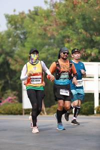 BIB: 40550, 47985
                            <button type="button" onclick="openModal(9040482)" class="btn btn-primary btn-sm float-right btn-popup" data-toggle="modal" data-target=".modal-high-quality">
                        <i class="fas fa-shopping-cart"></i> Add to Cart
                    </button>
                                            <button type="button" onclick="isThisMe(9040482, true)" class="btn btn-success btn-sm float-right btn-popup btn-isme hidden" data-toggle="tooltip" data-placement="bottom" title="นี่คือรูปของคุณใช่ไหม คลิกที่นี่เพื่อเอาเข้าอัลบั้ม">
                        <i class="fas fa-plus"></i> Add to album
                    </button>
                    <button type="button" onclick="isThisMe(9040482, false)" class="btn btn-warning btn-sm float-right btn-popup btn-isnotme hidden">
                        <i class="fas fa-ban"></i> Remove from album
                    </button>