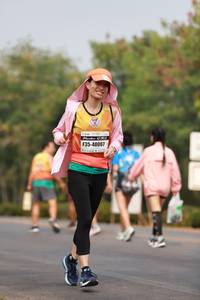 BIB: 40007
                            <button type="button" onclick="openModal(8991163)" class="btn btn-primary btn-sm float-right btn-popup" data-toggle="modal" data-target=".modal-high-quality">
                        <i class="fas fa-shopping-cart"></i> Add to Cart
                    </button>
                                            <button type="button" onclick="isThisMe(8991163, true)" class="btn btn-success btn-sm float-right btn-popup btn-isme hidden" data-toggle="tooltip" data-placement="bottom" title="นี่คือรูปของคุณใช่ไหม คลิกที่นี่เพื่อเอาเข้าอัลบั้ม">
                        <i class="fas fa-plus"></i> Add to album
                    </button>
                    <button type="button" onclick="isThisMe(8991163, false)" class="btn btn-warning btn-sm float-right btn-popup btn-isnotme hidden">
                        <i class="fas fa-ban"></i> Remove from album
                    </button>