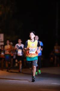 BIB: 42820
                            <button type="button" onclick="openModal(8371258)" class="btn btn-primary btn-sm float-right btn-popup" data-toggle="modal" data-target=".modal-high-quality">
                        <i class="fas fa-shopping-cart"></i> Add to Cart
                    </button>
                                            <button type="button" onclick="isThisMe(8371258, true)" class="btn btn-success btn-sm float-right btn-popup btn-isme hidden" data-toggle="tooltip" data-placement="bottom" title="นี่คือรูปของคุณใช่ไหม คลิกที่นี่เพื่อเอาเข้าอัลบั้ม">
                        <i class="fas fa-plus"></i> Add to album
                    </button>
                    <button type="button" onclick="isThisMe(8371258, false)" class="btn btn-warning btn-sm float-right btn-popup btn-isnotme hidden">
                        <i class="fas fa-ban"></i> Remove from album
                    </button>