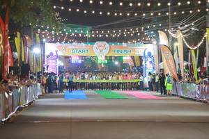 BIB: 35319
                            <button type="button" onclick="openModal(7954034)" class="btn btn-primary btn-sm float-right btn-popup" data-toggle="modal" data-target=".modal-high-quality">
                        <i class="fas fa-shopping-cart"></i> Add to Cart
                    </button>
                                            <button type="button" onclick="isThisMe(7954034, true)" class="btn btn-success btn-sm float-right btn-popup btn-isme hidden" data-toggle="tooltip" data-placement="bottom" title="นี่คือรูปของคุณใช่ไหม คลิกที่นี่เพื่อเอาเข้าอัลบั้ม">
                        <i class="fas fa-plus"></i> Add to album
                    </button>
                    <button type="button" onclick="isThisMe(7954034, false)" class="btn btn-warning btn-sm float-right btn-popup btn-isnotme hidden">
                        <i class="fas fa-ban"></i> Remove from album
                    </button>