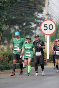 BIB: 450, 46505
                            <button type="button" onclick="openModal(9499877)" class="btn btn-primary btn-sm float-right btn-popup" data-toggle="modal" data-target=".modal-high-quality">
                        <i class="fas fa-shopping-cart"></i> Add to Cart
                    </button>
                                            <button type="button" onclick="isThisMe(9499877, true)" class="btn btn-success btn-sm float-right btn-popup btn-isme hidden" data-toggle="tooltip" data-placement="bottom" title="นี่คือรูปของคุณใช่ไหม คลิกที่นี่เพื่อเอาเข้าอัลบั้ม">
                        <i class="fas fa-plus"></i> Add to album
                    </button>
                    <button type="button" onclick="isThisMe(9499877, false)" class="btn btn-warning btn-sm float-right btn-popup btn-isnotme hidden">
                        <i class="fas fa-ban"></i> Remove from album
                    </button>