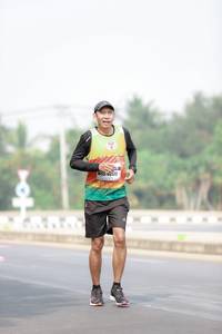 BIB: 512
                            <button type="button" onclick="openModal(9500938)" class="btn btn-primary btn-sm float-right btn-popup" data-toggle="modal" data-target=".modal-high-quality">
                        <i class="fas fa-shopping-cart"></i> Add to Cart
                    </button>
                                            <button type="button" onclick="isThisMe(9500938, true)" class="btn btn-success btn-sm float-right btn-popup btn-isme hidden" data-toggle="tooltip" data-placement="bottom" title="นี่คือรูปของคุณใช่ไหม คลิกที่นี่เพื่อเอาเข้าอัลบั้ม">
                        <i class="fas fa-plus"></i> Add to album
                    </button>
                    <button type="button" onclick="isThisMe(9500938, false)" class="btn btn-warning btn-sm float-right btn-popup btn-isnotme hidden">
                        <i class="fas fa-ban"></i> Remove from album
                    </button>