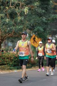 BIB: 41599
                            <button type="button" onclick="openModal(9499784)" class="btn btn-primary btn-sm float-right btn-popup" data-toggle="modal" data-target=".modal-high-quality">
                        <i class="fas fa-shopping-cart"></i> Add to Cart
                    </button>
                                            <button type="button" onclick="isThisMe(9499784, true)" class="btn btn-success btn-sm float-right btn-popup btn-isme hidden" data-toggle="tooltip" data-placement="bottom" title="นี่คือรูปของคุณใช่ไหม คลิกที่นี่เพื่อเอาเข้าอัลบั้ม">
                        <i class="fas fa-plus"></i> Add to album
                    </button>
                    <button type="button" onclick="isThisMe(9499784, false)" class="btn btn-warning btn-sm float-right btn-popup btn-isnotme hidden">
                        <i class="fas fa-ban"></i> Remove from album
                    </button>