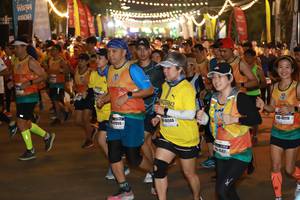 BIB: 45119, 408, 950, 6421
                            <button type="button" onclick="openModal(7955907)" class="btn btn-primary btn-sm float-right btn-popup" data-toggle="modal" data-target=".modal-high-quality">
                        <i class="fas fa-shopping-cart"></i> Add to Cart
                    </button>
                                            <button type="button" onclick="isThisMe(7955907, true)" class="btn btn-success btn-sm float-right btn-popup btn-isme hidden" data-toggle="tooltip" data-placement="bottom" title="นี่คือรูปของคุณใช่ไหม คลิกที่นี่เพื่อเอาเข้าอัลบั้ม">
                        <i class="fas fa-plus"></i> Add to album
                    </button>
                    <button type="button" onclick="isThisMe(7955907, false)" class="btn btn-warning btn-sm float-right btn-popup btn-isnotme hidden">
                        <i class="fas fa-ban"></i> Remove from album
                    </button>