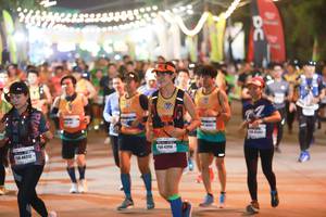 BIB: 40312, 424
                            <button type="button" onclick="openModal(7956284)" class="btn btn-primary btn-sm float-right btn-popup" data-toggle="modal" data-target=".modal-high-quality">
                        <i class="fas fa-shopping-cart"></i> Add to Cart
                    </button>
                                            <button type="button" onclick="isThisMe(7956284, true)" class="btn btn-success btn-sm float-right btn-popup btn-isme hidden" data-toggle="tooltip" data-placement="bottom" title="นี่คือรูปของคุณใช่ไหม คลิกที่นี่เพื่อเอาเข้าอัลบั้ม">
                        <i class="fas fa-plus"></i> Add to album
                    </button>
                    <button type="button" onclick="isThisMe(7956284, false)" class="btn btn-warning btn-sm float-right btn-popup btn-isnotme hidden">
                        <i class="fas fa-ban"></i> Remove from album
                    </button>