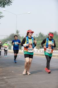 BIB: 413, 4120
                            <button type="button" onclick="openModal(9500788)" class="btn btn-primary btn-sm float-right btn-popup" data-toggle="modal" data-target=".modal-high-quality">
                        <i class="fas fa-shopping-cart"></i> Add to Cart
                    </button>
                                            <button type="button" onclick="isThisMe(9500788, true)" class="btn btn-success btn-sm float-right btn-popup btn-isme hidden" data-toggle="tooltip" data-placement="bottom" title="นี่คือรูปของคุณใช่ไหม คลิกที่นี่เพื่อเอาเข้าอัลบั้ม">
                        <i class="fas fa-plus"></i> Add to album
                    </button>
                    <button type="button" onclick="isThisMe(9500788, false)" class="btn btn-warning btn-sm float-right btn-popup btn-isnotme hidden">
                        <i class="fas fa-ban"></i> Remove from album
                    </button>