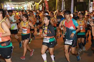 BIB: 46701, 41578, 45404
                            <button type="button" onclick="openModal(7955067)" class="btn btn-primary btn-sm float-right btn-popup" data-toggle="modal" data-target=".modal-high-quality">
                        <i class="fas fa-shopping-cart"></i> Add to Cart
                    </button>
                                            <button type="button" onclick="isThisMe(7955067, true)" class="btn btn-success btn-sm float-right btn-popup btn-isme hidden" data-toggle="tooltip" data-placement="bottom" title="นี่คือรูปของคุณใช่ไหม คลิกที่นี่เพื่อเอาเข้าอัลบั้ม">
                        <i class="fas fa-plus"></i> Add to album
                    </button>
                    <button type="button" onclick="isThisMe(7955067, false)" class="btn btn-warning btn-sm float-right btn-popup btn-isnotme hidden">
                        <i class="fas fa-ban"></i> Remove from album
                    </button>