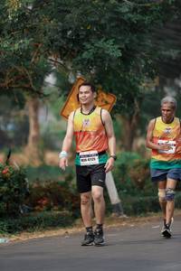 BIB: 47125
                            <button type="button" onclick="openModal(9499402)" class="btn btn-primary btn-sm float-right btn-popup" data-toggle="modal" data-target=".modal-high-quality">
                        <i class="fas fa-shopping-cart"></i> Add to Cart
                    </button>
                                            <button type="button" onclick="isThisMe(9499402, true)" class="btn btn-success btn-sm float-right btn-popup btn-isme hidden" data-toggle="tooltip" data-placement="bottom" title="นี่คือรูปของคุณใช่ไหม คลิกที่นี่เพื่อเอาเข้าอัลบั้ม">
                        <i class="fas fa-plus"></i> Add to album
                    </button>
                    <button type="button" onclick="isThisMe(9499402, false)" class="btn btn-warning btn-sm float-right btn-popup btn-isnotme hidden">
                        <i class="fas fa-ban"></i> Remove from album
                    </button>