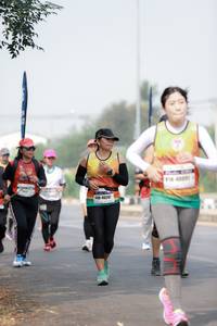 BIB: 4001, 46247
                            <button type="button" onclick="openModal(9500632)" class="btn btn-primary btn-sm float-right btn-popup" data-toggle="modal" data-target=".modal-high-quality">
                        <i class="fas fa-shopping-cart"></i> Add to Cart
                    </button>
                                            <button type="button" onclick="isThisMe(9500632, true)" class="btn btn-success btn-sm float-right btn-popup btn-isme hidden" data-toggle="tooltip" data-placement="bottom" title="นี่คือรูปของคุณใช่ไหม คลิกที่นี่เพื่อเอาเข้าอัลบั้ม">
                        <i class="fas fa-plus"></i> Add to album
                    </button>
                    <button type="button" onclick="isThisMe(9500632, false)" class="btn btn-warning btn-sm float-right btn-popup btn-isnotme hidden">
                        <i class="fas fa-ban"></i> Remove from album
                    </button>