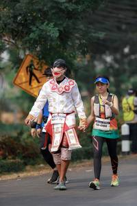 BIB: 4775, 47493
                            <button type="button" onclick="openModal(9499341)" class="btn btn-primary btn-sm float-right btn-popup" data-toggle="modal" data-target=".modal-high-quality">
                        <i class="fas fa-shopping-cart"></i> Add to Cart
                    </button>
                                            <button type="button" onclick="isThisMe(9499341, true)" class="btn btn-success btn-sm float-right btn-popup btn-isme hidden" data-toggle="tooltip" data-placement="bottom" title="นี่คือรูปของคุณใช่ไหม คลิกที่นี่เพื่อเอาเข้าอัลบั้ม">
                        <i class="fas fa-plus"></i> Add to album
                    </button>
                    <button type="button" onclick="isThisMe(9499341, false)" class="btn btn-warning btn-sm float-right btn-popup btn-isnotme hidden">
                        <i class="fas fa-ban"></i> Remove from album
                    </button>