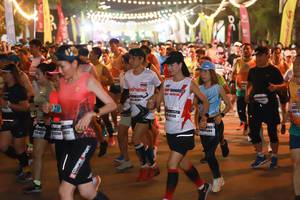 BIB: 8359
                            <button type="button" onclick="openModal(7954382)" class="btn btn-primary btn-sm float-right btn-popup" data-toggle="modal" data-target=".modal-high-quality">
                        <i class="fas fa-shopping-cart"></i> Add to Cart
                    </button>
                                            <button type="button" onclick="isThisMe(7954382, true)" class="btn btn-success btn-sm float-right btn-popup btn-isme hidden" data-toggle="tooltip" data-placement="bottom" title="นี่คือรูปของคุณใช่ไหม คลิกที่นี่เพื่อเอาเข้าอัลบั้ม">
                        <i class="fas fa-plus"></i> Add to album
                    </button>
                    <button type="button" onclick="isThisMe(7954382, false)" class="btn btn-warning btn-sm float-right btn-popup btn-isnotme hidden">
                        <i class="fas fa-ban"></i> Remove from album
                    </button>