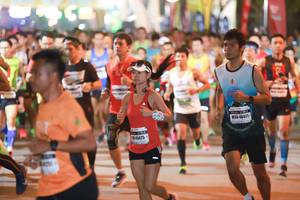 BIB: 48471, 425
                            <button type="button" onclick="openModal(7954265)" class="btn btn-primary btn-sm float-right btn-popup" data-toggle="modal" data-target=".modal-high-quality">
                        <i class="fas fa-shopping-cart"></i> Add to Cart
                    </button>
                                            <button type="button" onclick="isThisMe(7954265, true)" class="btn btn-success btn-sm float-right btn-popup btn-isme hidden" data-toggle="tooltip" data-placement="bottom" title="นี่คือรูปของคุณใช่ไหม คลิกที่นี่เพื่อเอาเข้าอัลบั้ม">
                        <i class="fas fa-plus"></i> Add to album
                    </button>
                    <button type="button" onclick="isThisMe(7954265, false)" class="btn btn-warning btn-sm float-right btn-popup btn-isnotme hidden">
                        <i class="fas fa-ban"></i> Remove from album
                    </button>