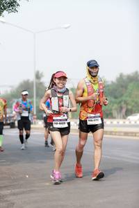 BIB: 412, 40026
                            <button type="button" onclick="openModal(9500109)" class="btn btn-primary btn-sm float-right btn-popup" data-toggle="modal" data-target=".modal-high-quality">
                        <i class="fas fa-shopping-cart"></i> Add to Cart
                    </button>
                                            <button type="button" onclick="isThisMe(9500109, true)" class="btn btn-success btn-sm float-right btn-popup btn-isme hidden" data-toggle="tooltip" data-placement="bottom" title="นี่คือรูปของคุณใช่ไหม คลิกที่นี่เพื่อเอาเข้าอัลบั้ม">
                        <i class="fas fa-plus"></i> Add to album
                    </button>
                    <button type="button" onclick="isThisMe(9500109, false)" class="btn btn-warning btn-sm float-right btn-popup btn-isnotme hidden">
                        <i class="fas fa-ban"></i> Remove from album
                    </button>