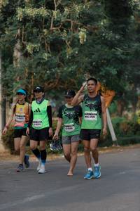 BIB: 47505, 048265
                            <button type="button" onclick="openModal(9499614)" class="btn btn-primary btn-sm float-right btn-popup" data-toggle="modal" data-target=".modal-high-quality">
                        <i class="fas fa-shopping-cart"></i> Add to Cart
                    </button>
                                            <button type="button" onclick="isThisMe(9499614, true)" class="btn btn-success btn-sm float-right btn-popup btn-isme hidden" data-toggle="tooltip" data-placement="bottom" title="นี่คือรูปของคุณใช่ไหม คลิกที่นี่เพื่อเอาเข้าอัลบั้ม">
                        <i class="fas fa-plus"></i> Add to album
                    </button>
                    <button type="button" onclick="isThisMe(9499614, false)" class="btn btn-warning btn-sm float-right btn-popup btn-isnotme hidden">
                        <i class="fas fa-ban"></i> Remove from album
                    </button>