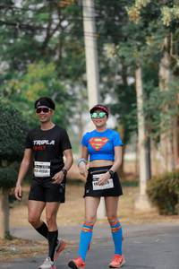 BIB: 45554
                            <button type="button" onclick="openModal(9499662)" class="btn btn-primary btn-sm float-right btn-popup" data-toggle="modal" data-target=".modal-high-quality">
                        <i class="fas fa-shopping-cart"></i> Add to Cart
                    </button>
                                            <button type="button" onclick="isThisMe(9499662, true)" class="btn btn-success btn-sm float-right btn-popup btn-isme hidden" data-toggle="tooltip" data-placement="bottom" title="นี่คือรูปของคุณใช่ไหม คลิกที่นี่เพื่อเอาเข้าอัลบั้ม">
                        <i class="fas fa-plus"></i> Add to album
                    </button>
                    <button type="button" onclick="isThisMe(9499662, false)" class="btn btn-warning btn-sm float-right btn-popup btn-isnotme hidden">
                        <i class="fas fa-ban"></i> Remove from album
                    </button>