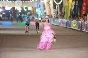 BIB: 
                            <button type="button" onclick="openModal(8021309)" class="btn btn-primary btn-sm float-right btn-popup" data-toggle="modal" data-target=".modal-high-quality">
                        <i class="fas fa-shopping-cart"></i> Add to Cart
                    </button>
                                            <button type="button" onclick="isThisMe(8021309, true)" class="btn btn-success btn-sm float-right btn-popup btn-isme hidden" data-toggle="tooltip" data-placement="bottom" title="นี่คือรูปของคุณใช่ไหม คลิกที่นี่เพื่อเอาเข้าอัลบั้ม">
                        <i class="fas fa-plus"></i> Add to album
                    </button>
                    <button type="button" onclick="isThisMe(8021309, false)" class="btn btn-warning btn-sm float-right btn-popup btn-isnotme hidden">
                        <i class="fas fa-ban"></i> Remove from album
                    </button>