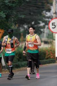 BIB: 41664, 47313
                            <button type="button" onclick="openModal(9499312)" class="btn btn-primary btn-sm float-right btn-popup" data-toggle="modal" data-target=".modal-high-quality">
                        <i class="fas fa-shopping-cart"></i> Add to Cart
                    </button>
                                            <button type="button" onclick="isThisMe(9499312, true)" class="btn btn-success btn-sm float-right btn-popup btn-isme hidden" data-toggle="tooltip" data-placement="bottom" title="นี่คือรูปของคุณใช่ไหม คลิกที่นี่เพื่อเอาเข้าอัลบั้ม">
                        <i class="fas fa-plus"></i> Add to album
                    </button>
                    <button type="button" onclick="isThisMe(9499312, false)" class="btn btn-warning btn-sm float-right btn-popup btn-isnotme hidden">
                        <i class="fas fa-ban"></i> Remove from album
                    </button>