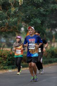 BIB: 100, 48495
                            <button type="button" onclick="openModal(9499367)" class="btn btn-primary btn-sm float-right btn-popup" data-toggle="modal" data-target=".modal-high-quality">
                        <i class="fas fa-shopping-cart"></i> Add to Cart
                    </button>
                                            <button type="button" onclick="isThisMe(9499367, true)" class="btn btn-success btn-sm float-right btn-popup btn-isme hidden" data-toggle="tooltip" data-placement="bottom" title="นี่คือรูปของคุณใช่ไหม คลิกที่นี่เพื่อเอาเข้าอัลบั้ม">
                        <i class="fas fa-plus"></i> Add to album
                    </button>
                    <button type="button" onclick="isThisMe(9499367, false)" class="btn btn-warning btn-sm float-right btn-popup btn-isnotme hidden">
                        <i class="fas fa-ban"></i> Remove from album
                    </button>