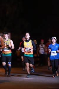 BIB: 450, 45007
                            <button type="button" onclick="openModal(8372684)" class="btn btn-primary btn-sm float-right btn-popup" data-toggle="modal" data-target=".modal-high-quality">
                        <i class="fas fa-shopping-cart"></i> Add to Cart
                    </button>
                                            <button type="button" onclick="isThisMe(8372684, true)" class="btn btn-success btn-sm float-right btn-popup btn-isme hidden" data-toggle="tooltip" data-placement="bottom" title="นี่คือรูปของคุณใช่ไหม คลิกที่นี่เพื่อเอาเข้าอัลบั้ม">
                        <i class="fas fa-plus"></i> Add to album
                    </button>
                    <button type="button" onclick="isThisMe(8372684, false)" class="btn btn-warning btn-sm float-right btn-popup btn-isnotme hidden">
                        <i class="fas fa-ban"></i> Remove from album
                    </button>