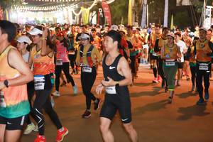 BIB: 
                            <button type="button" onclick="openModal(7955608)" class="btn btn-primary btn-sm float-right btn-popup" data-toggle="modal" data-target=".modal-high-quality">
                        <i class="fas fa-shopping-cart"></i> Add to Cart
                    </button>
                                            <button type="button" onclick="isThisMe(7955608, true)" class="btn btn-success btn-sm float-right btn-popup btn-isme hidden" data-toggle="tooltip" data-placement="bottom" title="นี่คือรูปของคุณใช่ไหม คลิกที่นี่เพื่อเอาเข้าอัลบั้ม">
                        <i class="fas fa-plus"></i> Add to album
                    </button>
                    <button type="button" onclick="isThisMe(7955608, false)" class="btn btn-warning btn-sm float-right btn-popup btn-isnotme hidden">
                        <i class="fas fa-ban"></i> Remove from album
                    </button>