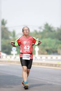 BIB: 195, 47609
                            <button type="button" onclick="openModal(9502317)" class="btn btn-primary btn-sm float-right btn-popup" data-toggle="modal" data-target=".modal-high-quality">
                        <i class="fas fa-shopping-cart"></i> Add to Cart
                    </button>
                                            <button type="button" onclick="isThisMe(9502317, true)" class="btn btn-success btn-sm float-right btn-popup btn-isme hidden" data-toggle="tooltip" data-placement="bottom" title="นี่คือรูปของคุณใช่ไหม คลิกที่นี่เพื่อเอาเข้าอัลบั้ม">
                        <i class="fas fa-plus"></i> Add to album
                    </button>
                    <button type="button" onclick="isThisMe(9502317, false)" class="btn btn-warning btn-sm float-right btn-popup btn-isnotme hidden">
                        <i class="fas fa-ban"></i> Remove from album
                    </button>