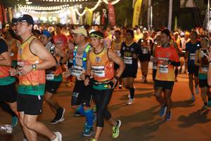 BIB: 45992, 41052
                            <button type="button" onclick="openModal(7954750)" class="btn btn-primary btn-sm float-right btn-popup" data-toggle="modal" data-target=".modal-high-quality">
                        <i class="fas fa-shopping-cart"></i> Add to Cart
                    </button>
                                            <button type="button" onclick="isThisMe(7954750, true)" class="btn btn-success btn-sm float-right btn-popup btn-isme hidden" data-toggle="tooltip" data-placement="bottom" title="นี่คือรูปของคุณใช่ไหม คลิกที่นี่เพื่อเอาเข้าอัลบั้ม">
                        <i class="fas fa-plus"></i> Add to album
                    </button>
                    <button type="button" onclick="isThisMe(7954750, false)" class="btn btn-warning btn-sm float-right btn-popup btn-isnotme hidden">
                        <i class="fas fa-ban"></i> Remove from album
                    </button>