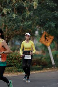 BIB: 40542
                            <button type="button" onclick="openModal(9499579)" class="btn btn-primary btn-sm float-right btn-popup" data-toggle="modal" data-target=".modal-high-quality">
                        <i class="fas fa-shopping-cart"></i> Add to Cart
                    </button>
                                            <button type="button" onclick="isThisMe(9499579, true)" class="btn btn-success btn-sm float-right btn-popup btn-isme hidden" data-toggle="tooltip" data-placement="bottom" title="นี่คือรูปของคุณใช่ไหม คลิกที่นี่เพื่อเอาเข้าอัลบั้ม">
                        <i class="fas fa-plus"></i> Add to album
                    </button>
                    <button type="button" onclick="isThisMe(9499579, false)" class="btn btn-warning btn-sm float-right btn-popup btn-isnotme hidden">
                        <i class="fas fa-ban"></i> Remove from album
                    </button>