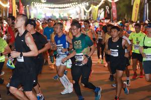 BIB: 550, 47755
                            <button type="button" onclick="openModal(7954388)" class="btn btn-primary btn-sm float-right btn-popup" data-toggle="modal" data-target=".modal-high-quality">
                        <i class="fas fa-shopping-cart"></i> Add to Cart
                    </button>
                                            <button type="button" onclick="isThisMe(7954388, true)" class="btn btn-success btn-sm float-right btn-popup btn-isme hidden" data-toggle="tooltip" data-placement="bottom" title="นี่คือรูปของคุณใช่ไหม คลิกที่นี่เพื่อเอาเข้าอัลบั้ม">
                        <i class="fas fa-plus"></i> Add to album
                    </button>
                    <button type="button" onclick="isThisMe(7954388, false)" class="btn btn-warning btn-sm float-right btn-popup btn-isnotme hidden">
                        <i class="fas fa-ban"></i> Remove from album
                    </button>