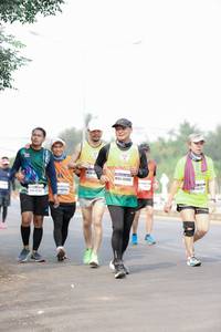 BIB: 4662
                            <button type="button" onclick="openModal(9500879)" class="btn btn-primary btn-sm float-right btn-popup" data-toggle="modal" data-target=".modal-high-quality">
                        <i class="fas fa-shopping-cart"></i> Add to Cart
                    </button>
                                            <button type="button" onclick="isThisMe(9500879, true)" class="btn btn-success btn-sm float-right btn-popup btn-isme hidden" data-toggle="tooltip" data-placement="bottom" title="นี่คือรูปของคุณใช่ไหม คลิกที่นี่เพื่อเอาเข้าอัลบั้ม">
                        <i class="fas fa-plus"></i> Add to album
                    </button>
                    <button type="button" onclick="isThisMe(9500879, false)" class="btn btn-warning btn-sm float-right btn-popup btn-isnotme hidden">
                        <i class="fas fa-ban"></i> Remove from album
                    </button>