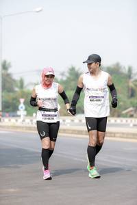 BIB: 41061, 40205
                            <button type="button" onclick="openModal(9502309)" class="btn btn-primary btn-sm float-right btn-popup" data-toggle="modal" data-target=".modal-high-quality">
                        <i class="fas fa-shopping-cart"></i> Add to Cart
                    </button>
                                            <button type="button" onclick="isThisMe(9502309, true)" class="btn btn-success btn-sm float-right btn-popup btn-isme hidden" data-toggle="tooltip" data-placement="bottom" title="นี่คือรูปของคุณใช่ไหม คลิกที่นี่เพื่อเอาเข้าอัลบั้ม">
                        <i class="fas fa-plus"></i> Add to album
                    </button>
                    <button type="button" onclick="isThisMe(9502309, false)" class="btn btn-warning btn-sm float-right btn-popup btn-isnotme hidden">
                        <i class="fas fa-ban"></i> Remove from album
                    </button>