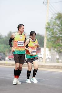 BIB: 40780, 45938
                            <button type="button" onclick="openModal(9500532)" class="btn btn-primary btn-sm float-right btn-popup" data-toggle="modal" data-target=".modal-high-quality">
                        <i class="fas fa-shopping-cart"></i> Add to Cart
                    </button>
                                            <button type="button" onclick="isThisMe(9500532, true)" class="btn btn-success btn-sm float-right btn-popup btn-isme hidden" data-toggle="tooltip" data-placement="bottom" title="นี่คือรูปของคุณใช่ไหม คลิกที่นี่เพื่อเอาเข้าอัลบั้ม">
                        <i class="fas fa-plus"></i> Add to album
                    </button>
                    <button type="button" onclick="isThisMe(9500532, false)" class="btn btn-warning btn-sm float-right btn-popup btn-isnotme hidden">
                        <i class="fas fa-ban"></i> Remove from album
                    </button>