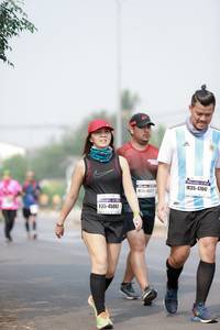 BIB: 4704, 354, 45067
                            <button type="button" onclick="openModal(9500092)" class="btn btn-primary btn-sm float-right btn-popup" data-toggle="modal" data-target=".modal-high-quality">
                        <i class="fas fa-shopping-cart"></i> Add to Cart
                    </button>
                                            <button type="button" onclick="isThisMe(9500092, true)" class="btn btn-success btn-sm float-right btn-popup btn-isme hidden" data-toggle="tooltip" data-placement="bottom" title="นี่คือรูปของคุณใช่ไหม คลิกที่นี่เพื่อเอาเข้าอัลบั้ม">
                        <i class="fas fa-plus"></i> Add to album
                    </button>
                    <button type="button" onclick="isThisMe(9500092, false)" class="btn btn-warning btn-sm float-right btn-popup btn-isnotme hidden">
                        <i class="fas fa-ban"></i> Remove from album
                    </button>