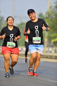 BIB: 82080, 82070
                            <button type="button" onclick="openModal(8025421)" class="btn btn-primary btn-sm float-right btn-popup" data-toggle="modal" data-target=".modal-high-quality">
                        <i class="fas fa-shopping-cart"></i> Add to Cart
                    </button>
                                            <button type="button" onclick="isThisMe(8025421, true)" class="btn btn-success btn-sm float-right btn-popup btn-isme hidden" data-toggle="tooltip" data-placement="bottom" title="นี่คือรูปของคุณใช่ไหม คลิกที่นี่เพื่อเอาเข้าอัลบั้ม">
                        <i class="fas fa-plus"></i> Add to album
                    </button>
                    <button type="button" onclick="isThisMe(8025421, false)" class="btn btn-warning btn-sm float-right btn-popup btn-isnotme hidden">
                        <i class="fas fa-ban"></i> Remove from album
                    </button>