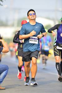 BIB: 41424
                            <button type="button" onclick="openModal(8079746)" class="btn btn-primary btn-sm float-right btn-popup" data-toggle="modal" data-target=".modal-high-quality">
                        <i class="fas fa-shopping-cart"></i> Add to Cart
                    </button>
                                            <button type="button" onclick="isThisMe(8079746, true)" class="btn btn-success btn-sm float-right btn-popup btn-isme hidden" data-toggle="tooltip" data-placement="bottom" title="นี่คือรูปของคุณใช่ไหม คลิกที่นี่เพื่อเอาเข้าอัลบั้ม">
                        <i class="fas fa-plus"></i> Add to album
                    </button>
                    <button type="button" onclick="isThisMe(8079746, false)" class="btn btn-warning btn-sm float-right btn-popup btn-isnotme hidden">
                        <i class="fas fa-ban"></i> Remove from album
                    </button>