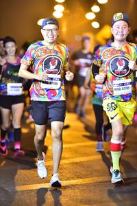 BIB: 47786, 47785
                            <button type="button" onclick="openModal(7300677)" class="btn btn-primary btn-sm float-right btn-popup" data-toggle="modal" data-target=".modal-high-quality">
                        <i class="fas fa-shopping-cart"></i> Add to Cart
                    </button>
                                            <button type="button" onclick="isThisMe(7300677, true)" class="btn btn-success btn-sm float-right btn-popup btn-isme hidden" data-toggle="tooltip" data-placement="bottom" title="นี่คือรูปของคุณใช่ไหม คลิกที่นี่เพื่อเอาเข้าอัลบั้ม">
                        <i class="fas fa-plus"></i> Add to album
                    </button>
                    <button type="button" onclick="isThisMe(7300677, false)" class="btn btn-warning btn-sm float-right btn-popup btn-isnotme hidden">
                        <i class="fas fa-ban"></i> Remove from album
                    </button>