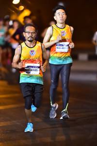 BIB: 40605
                            <button type="button" onclick="openModal(7301959)" class="btn btn-primary btn-sm float-right btn-popup" data-toggle="modal" data-target=".modal-high-quality">
                        <i class="fas fa-shopping-cart"></i> Add to Cart
                    </button>
                                            <button type="button" onclick="isThisMe(7301959, true)" class="btn btn-success btn-sm float-right btn-popup btn-isme hidden" data-toggle="tooltip" data-placement="bottom" title="นี่คือรูปของคุณใช่ไหม คลิกที่นี่เพื่อเอาเข้าอัลบั้ม">
                        <i class="fas fa-plus"></i> Add to album
                    </button>
                    <button type="button" onclick="isThisMe(7301959, false)" class="btn btn-warning btn-sm float-right btn-popup btn-isnotme hidden">
                        <i class="fas fa-ban"></i> Remove from album
                    </button>