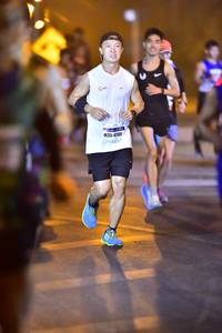 BIB: 4109
                            <button type="button" onclick="openModal(7301500)" class="btn btn-primary btn-sm float-right btn-popup" data-toggle="modal" data-target=".modal-high-quality">
                        <i class="fas fa-shopping-cart"></i> Add to Cart
                    </button>
                                            <button type="button" onclick="isThisMe(7301500, true)" class="btn btn-success btn-sm float-right btn-popup btn-isme hidden" data-toggle="tooltip" data-placement="bottom" title="นี่คือรูปของคุณใช่ไหม คลิกที่นี่เพื่อเอาเข้าอัลบั้ม">
                        <i class="fas fa-plus"></i> Add to album
                    </button>
                    <button type="button" onclick="isThisMe(7301500, false)" class="btn btn-warning btn-sm float-right btn-popup btn-isnotme hidden">
                        <i class="fas fa-ban"></i> Remove from album
                    </button>