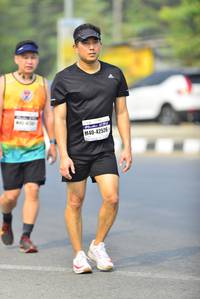 BIB: 42526
                            <button type="button" onclick="openModal(10329647)" class="btn btn-primary btn-sm float-right btn-popup" data-toggle="modal" data-target=".modal-high-quality">
                        <i class="fas fa-shopping-cart"></i> Add to Cart
                    </button>
                                            <button type="button" onclick="isThisMe(10329647, true)" class="btn btn-success btn-sm float-right btn-popup btn-isme hidden" data-toggle="tooltip" data-placement="bottom" title="นี่คือรูปของคุณใช่ไหม คลิกที่นี่เพื่อเอาเข้าอัลบั้ม">
                        <i class="fas fa-plus"></i> Add to album
                    </button>
                    <button type="button" onclick="isThisMe(10329647, false)" class="btn btn-warning btn-sm float-right btn-popup btn-isnotme hidden">
                        <i class="fas fa-ban"></i> Remove from album
                    </button>