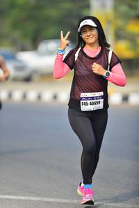 BIB: 40959
                            <button type="button" onclick="openModal(10337946)" class="btn btn-primary btn-sm float-right btn-popup" data-toggle="modal" data-target=".modal-high-quality">
                        <i class="fas fa-shopping-cart"></i> Add to Cart
                    </button>
                                            <button type="button" onclick="isThisMe(10337946, true)" class="btn btn-success btn-sm float-right btn-popup btn-isme hidden" data-toggle="tooltip" data-placement="bottom" title="นี่คือรูปของคุณใช่ไหม คลิกที่นี่เพื่อเอาเข้าอัลบั้ม">
                        <i class="fas fa-plus"></i> Add to album
                    </button>
                    <button type="button" onclick="isThisMe(10337946, false)" class="btn btn-warning btn-sm float-right btn-popup btn-isnotme hidden">
                        <i class="fas fa-ban"></i> Remove from album
                    </button>