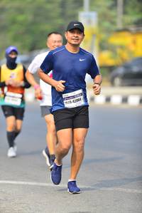 BIB: 42064
                            <button type="button" onclick="openModal(10333830)" class="btn btn-primary btn-sm float-right btn-popup" data-toggle="modal" data-target=".modal-high-quality">
                        <i class="fas fa-shopping-cart"></i> Add to Cart
                    </button>
                                            <button type="button" onclick="isThisMe(10333830, true)" class="btn btn-success btn-sm float-right btn-popup btn-isme hidden" data-toggle="tooltip" data-placement="bottom" title="นี่คือรูปของคุณใช่ไหม คลิกที่นี่เพื่อเอาเข้าอัลบั้ม">
                        <i class="fas fa-plus"></i> Add to album
                    </button>
                    <button type="button" onclick="isThisMe(10333830, false)" class="btn btn-warning btn-sm float-right btn-popup btn-isnotme hidden">
                        <i class="fas fa-ban"></i> Remove from album
                    </button>