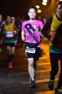 BIB: 41129
                            <button type="button" onclick="openModal(7318667)" class="btn btn-primary btn-sm float-right btn-popup" data-toggle="modal" data-target=".modal-high-quality">
                        <i class="fas fa-shopping-cart"></i> Add to Cart
                    </button>
                                            <button type="button" onclick="isThisMe(7318667, true)" class="btn btn-success btn-sm float-right btn-popup btn-isme hidden" data-toggle="tooltip" data-placement="bottom" title="นี่คือรูปของคุณใช่ไหม คลิกที่นี่เพื่อเอาเข้าอัลบั้ม">
                        <i class="fas fa-plus"></i> Add to album
                    </button>
                    <button type="button" onclick="isThisMe(7318667, false)" class="btn btn-warning btn-sm float-right btn-popup btn-isnotme hidden">
                        <i class="fas fa-ban"></i> Remove from album
                    </button>