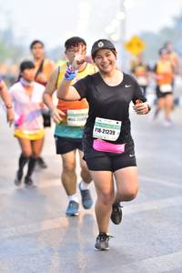BIB: 225, 21239
                            <button type="button" onclick="openModal(7425315)" class="btn btn-primary btn-sm float-right btn-popup" data-toggle="modal" data-target=".modal-high-quality">
                        <i class="fas fa-shopping-cart"></i> Add to Cart
                    </button>
                                            <button type="button" onclick="isThisMe(7425315, true)" class="btn btn-success btn-sm float-right btn-popup btn-isme hidden" data-toggle="tooltip" data-placement="bottom" title="นี่คือรูปของคุณใช่ไหม คลิกที่นี่เพื่อเอาเข้าอัลบั้ม">
                        <i class="fas fa-plus"></i> Add to album
                    </button>
                    <button type="button" onclick="isThisMe(7425315, false)" class="btn btn-warning btn-sm float-right btn-popup btn-isnotme hidden">
                        <i class="fas fa-ban"></i> Remove from album
                    </button>
