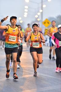 BIB: 25662, 140, 25263
                            <button type="button" onclick="openModal(7425370)" class="btn btn-primary btn-sm float-right btn-popup" data-toggle="modal" data-target=".modal-high-quality">
                        <i class="fas fa-shopping-cart"></i> Add to Cart
                    </button>
                                            <button type="button" onclick="isThisMe(7425370, true)" class="btn btn-success btn-sm float-right btn-popup btn-isme hidden" data-toggle="tooltip" data-placement="bottom" title="นี่คือรูปของคุณใช่ไหม คลิกที่นี่เพื่อเอาเข้าอัลบั้ม">
                        <i class="fas fa-plus"></i> Add to album
                    </button>
                    <button type="button" onclick="isThisMe(7425370, false)" class="btn btn-warning btn-sm float-right btn-popup btn-isnotme hidden">
                        <i class="fas fa-ban"></i> Remove from album
                    </button>