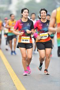 BIB: 8600, 6600, 11141, 10751
                            <button type="button" onclick="openModal(7488872)" class="btn btn-primary btn-sm float-right btn-popup" data-toggle="modal" data-target=".modal-high-quality">
                        <i class="fas fa-shopping-cart"></i> Add to Cart
                    </button>
                                            <button type="button" onclick="isThisMe(7488872, true)" class="btn btn-success btn-sm float-right btn-popup btn-isme hidden" data-toggle="tooltip" data-placement="bottom" title="นี่คือรูปของคุณใช่ไหม คลิกที่นี่เพื่อเอาเข้าอัลบั้ม">
                        <i class="fas fa-plus"></i> Add to album
                    </button>
                    <button type="button" onclick="isThisMe(7488872, false)" class="btn btn-warning btn-sm float-right btn-popup btn-isnotme hidden">
                        <i class="fas fa-ban"></i> Remove from album
                    </button>