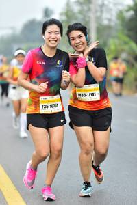 BIB: 6868, 11141, 10751
                            <button type="button" onclick="openModal(7488870)" class="btn btn-primary btn-sm float-right btn-popup" data-toggle="modal" data-target=".modal-high-quality">
                        <i class="fas fa-shopping-cart"></i> Add to Cart
                    </button>
                                            <button type="button" onclick="isThisMe(7488870, true)" class="btn btn-success btn-sm float-right btn-popup btn-isme hidden" data-toggle="tooltip" data-placement="bottom" title="นี่คือรูปของคุณใช่ไหม คลิกที่นี่เพื่อเอาเข้าอัลบั้ม">
                        <i class="fas fa-plus"></i> Add to album
                    </button>
                    <button type="button" onclick="isThisMe(7488870, false)" class="btn btn-warning btn-sm float-right btn-popup btn-isnotme hidden">
                        <i class="fas fa-ban"></i> Remove from album
                    </button>