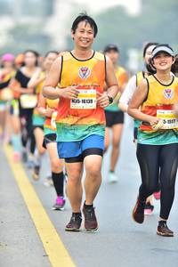 BIB: 16139, 15171
                            <button type="button" onclick="openModal(7539104)" class="btn btn-primary btn-sm float-right btn-popup" data-toggle="modal" data-target=".modal-high-quality">
                        <i class="fas fa-shopping-cart"></i> Add to Cart
                    </button>
                                            <button type="button" onclick="isThisMe(7539104, true)" class="btn btn-success btn-sm float-right btn-popup btn-isme hidden" data-toggle="tooltip" data-placement="bottom" title="นี่คือรูปของคุณใช่ไหม คลิกที่นี่เพื่อเอาเข้าอัลบั้ม">
                        <i class="fas fa-plus"></i> Add to album
                    </button>
                    <button type="button" onclick="isThisMe(7539104, false)" class="btn btn-warning btn-sm float-right btn-popup btn-isnotme hidden">
                        <i class="fas fa-ban"></i> Remove from album
                    </button>